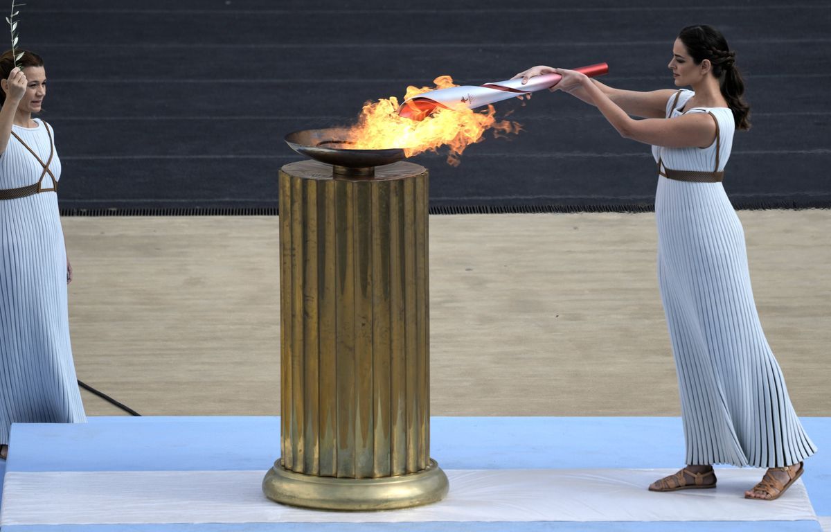 La flamme olympique commencera son périple dans l'Hexagone à Marseille le 8 mai 2024