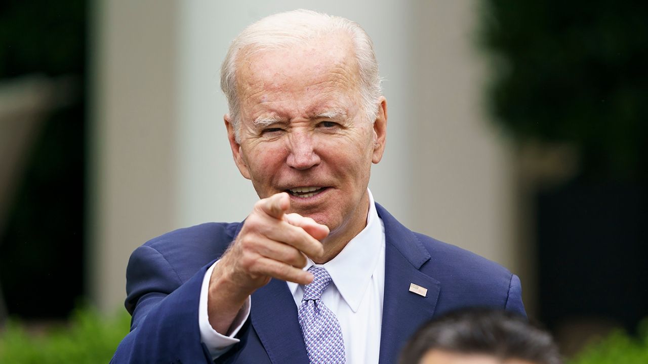 Biden calls McCarthy to meet amid debt ceiling warning