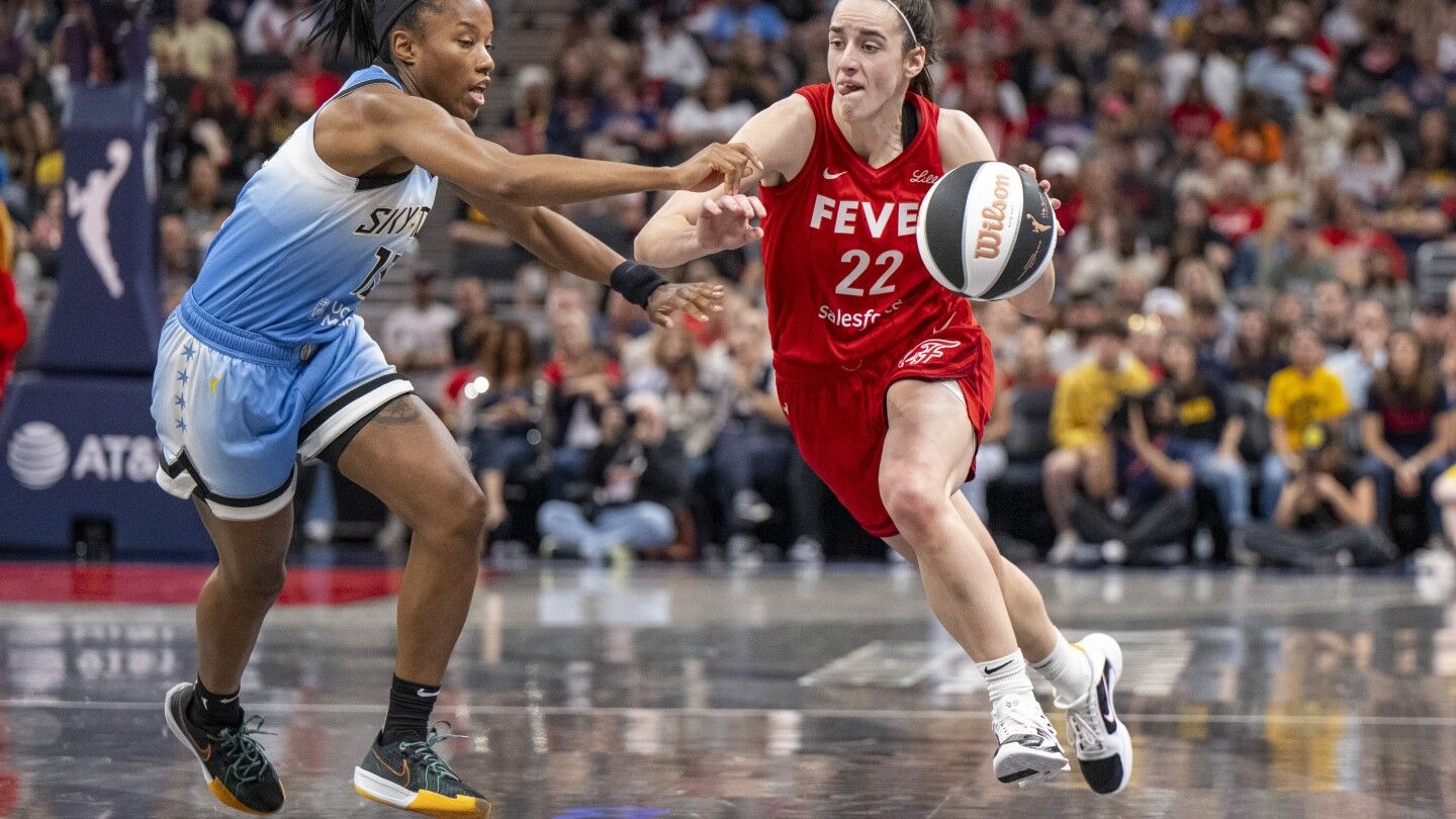 Caitlin Clark and Indiana Fever edge Angel Reese and Chicago Sky for first home win, 71-70