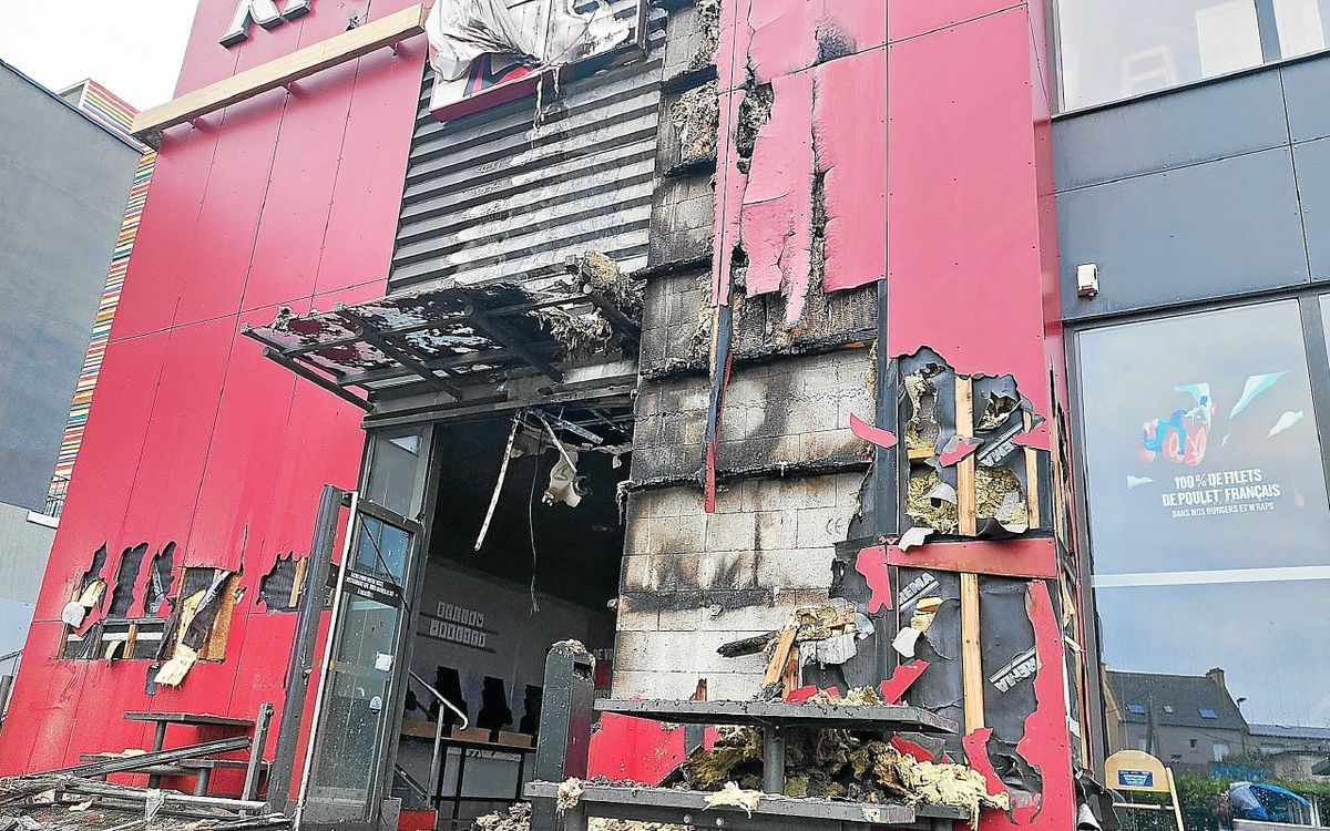 Émeutes : à Brest, le restaurant KFC Iroise incendié, cinq interpellations