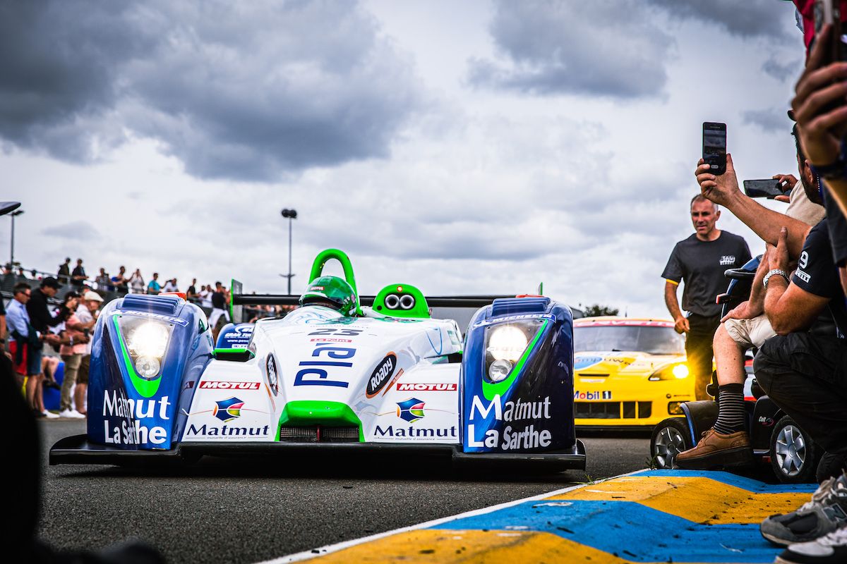 Le Mans Classic - Emmanuel Collard offre la victoire à Henri Pescarolo !