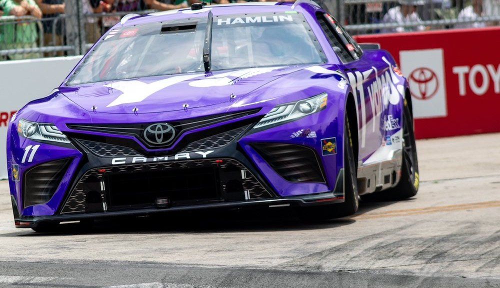 Hamlin on pole for Chicago Street Race