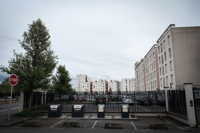 Quatre hommes arrêtés à Nevers, dont un après des coups de feu en marge des violences urbaines de la nuit