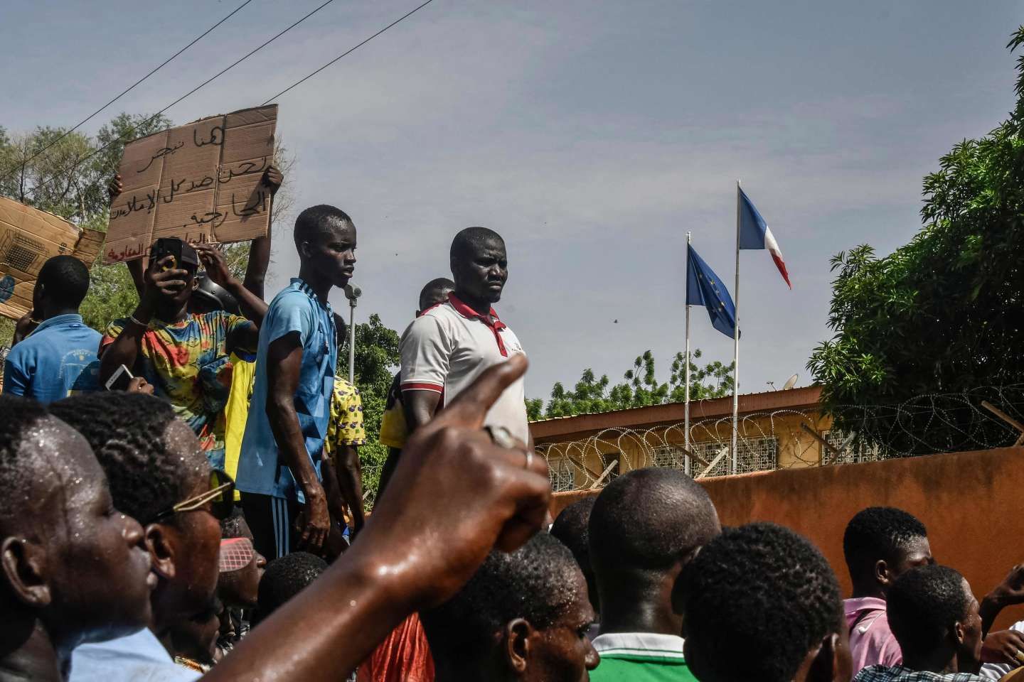 Après le coup d’Etat au Niger, les ressortissants français seront évacués " dès aujourd’hui "