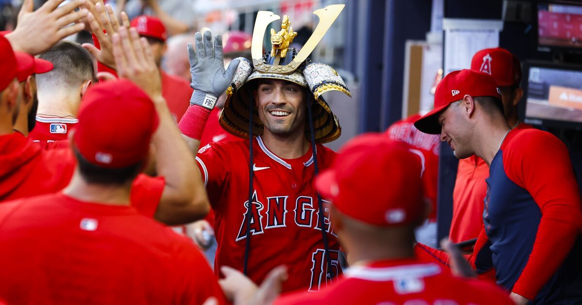 Randal Grichuk helps power Angels to victory over Atlanta Braves