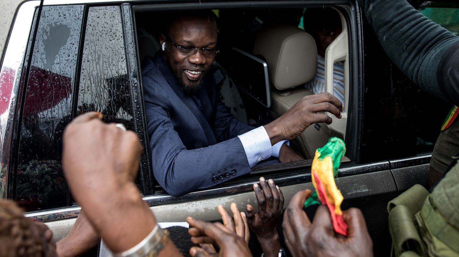 Sénégal : deux personnes sont mortes dans des manifestations après le placement en détention de l'opposant Ousmane Sonko