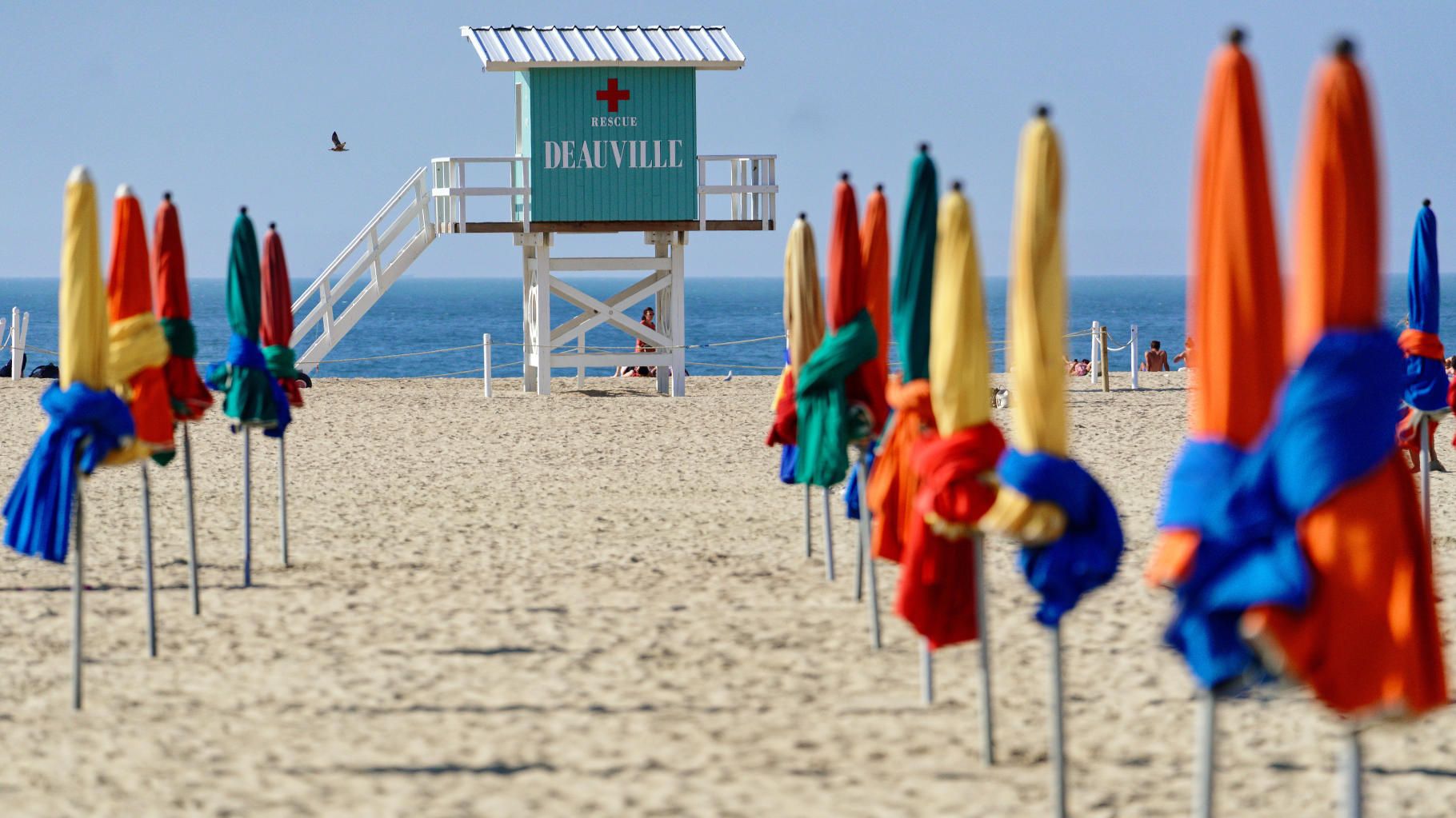 Dans le Calvados, des plages interdites à la baignade après le débordement d’une station d’épuration