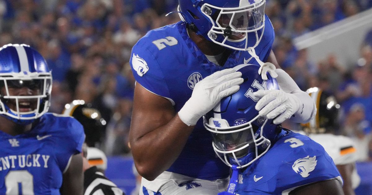 Situational wins by Kentucky turn opening game into runaway victory