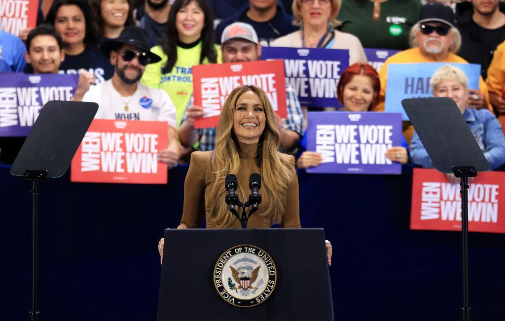 Jennifer Lopez prend la défense des Portoricains contre Donald Trump… Le père de Beyoncé dénonce un " mensonge "…