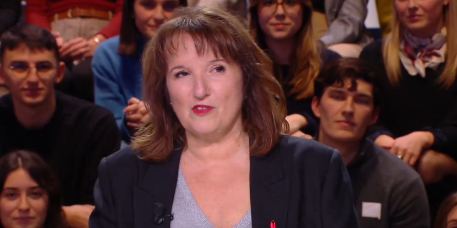 Anne Roumanoff embarrassée par une question de Yann Barthès : " Vous avez un dossier sur moi ? "