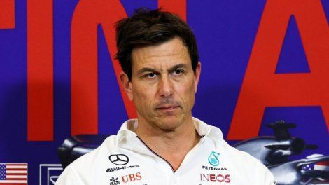 F1 : Wolff concède que Mercedes a été très longtemps dans l'erreur