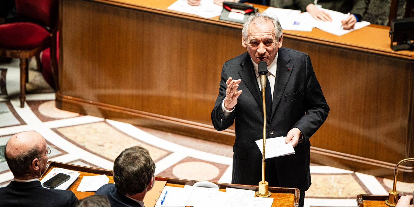 En direct, budget 2025 : les " insoumis " pressent les socialistes de voter la future motion de censure ; la question " n’est pas encore tranchée " au PS, assure Boris Vallaud