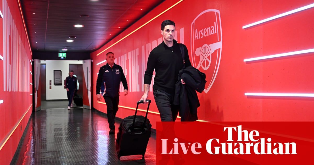 Arsenal v Manchester City: Premier League - live