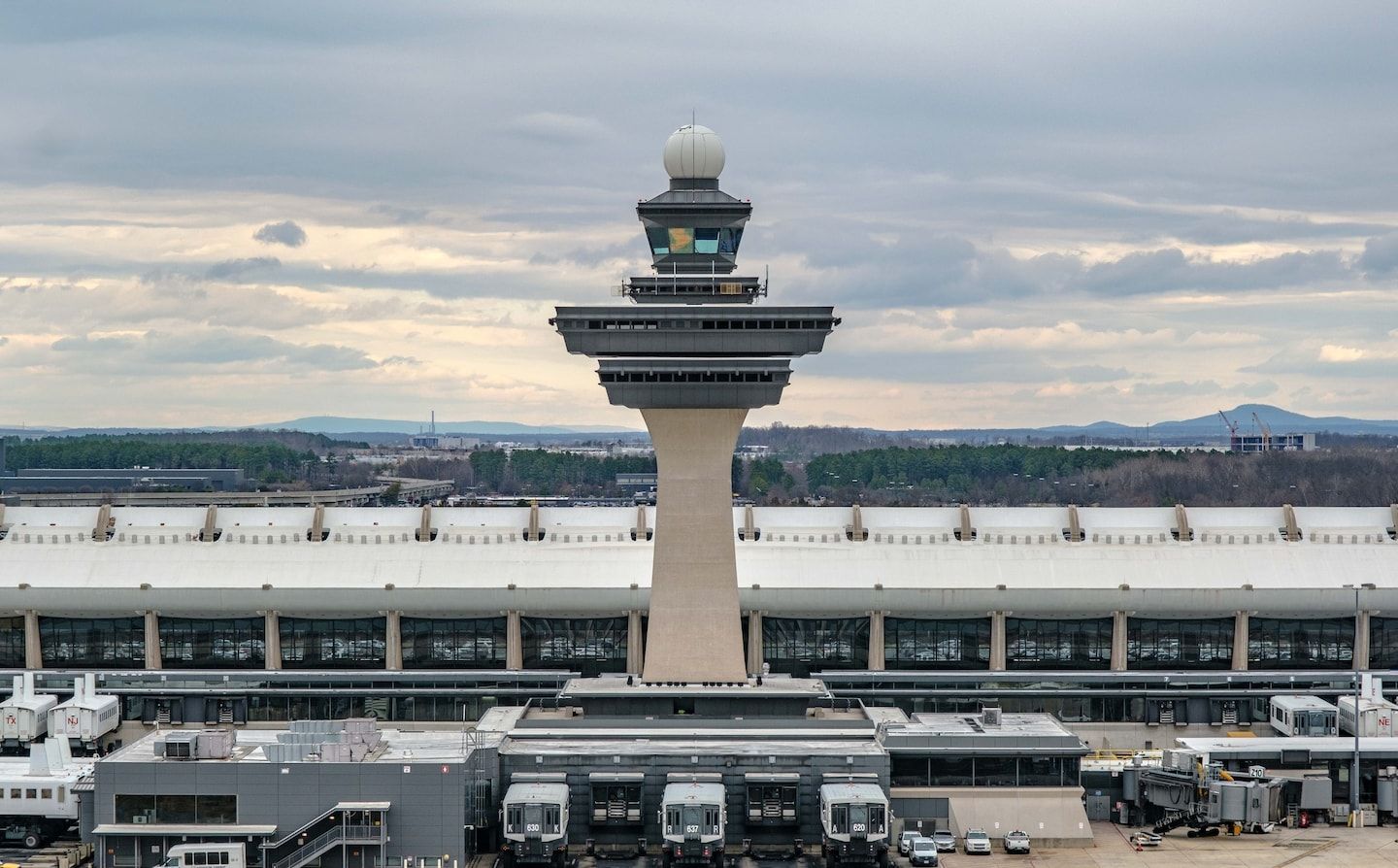 House Republicans seek to rename Dulles Airport after Trump