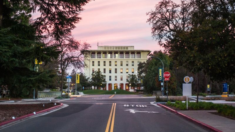 Davis, California, knife attacks: College students told to shelter in place after 3rd stabbing in a week near campus