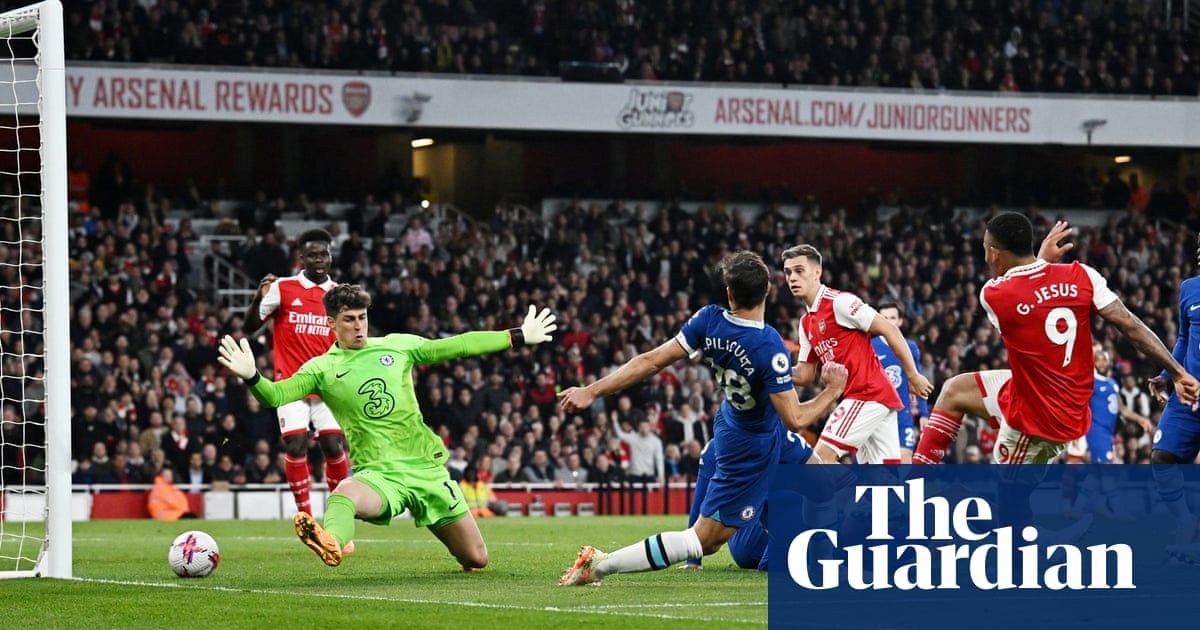 Ødegaard’s double puts Arsenal back on top of Premier League as Chelsea wilt