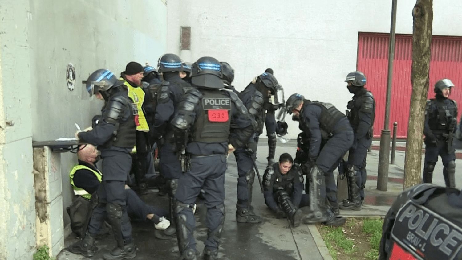 Mobilisation du 1er-Mai : 406 gendarmes et policiers et 61 manifestants blessés