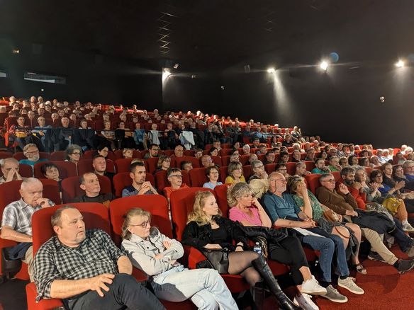 Des paysans stars de cinéma ! Pourquoi le film "Ardéchois, paysans montagnards" fait salles combles en Haute-Loire ?