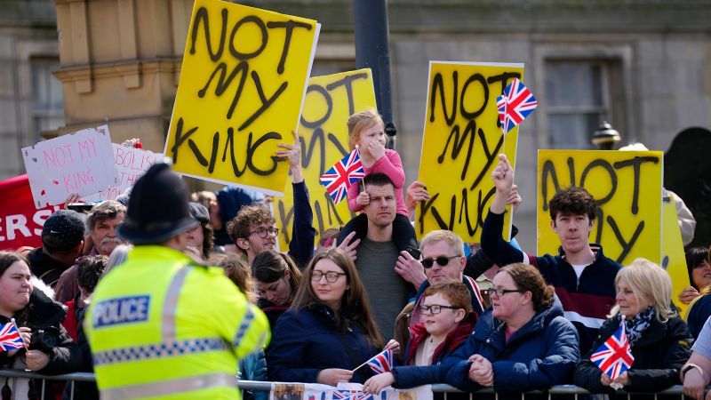 UK: Parts of a controversial anti-protest law comes into force ahead of King Charles' coronation