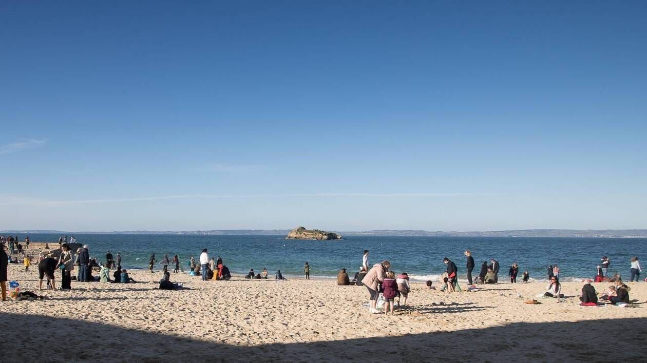 De violents orages, du soleil et une France coupée en deux : voici les prévisions météo du week-end