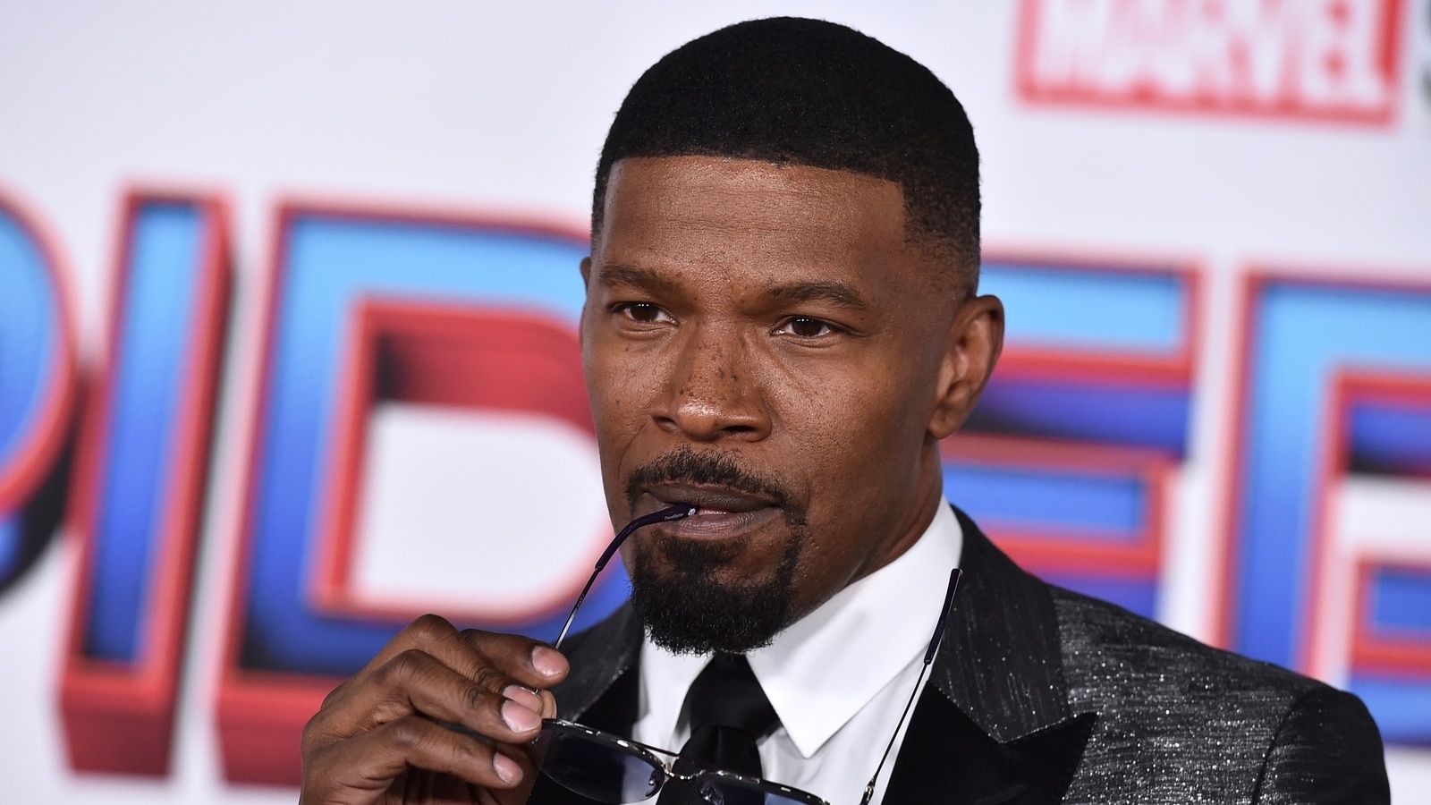 In contrast to family's version, shocking details emerge on Jamie Foxx's health