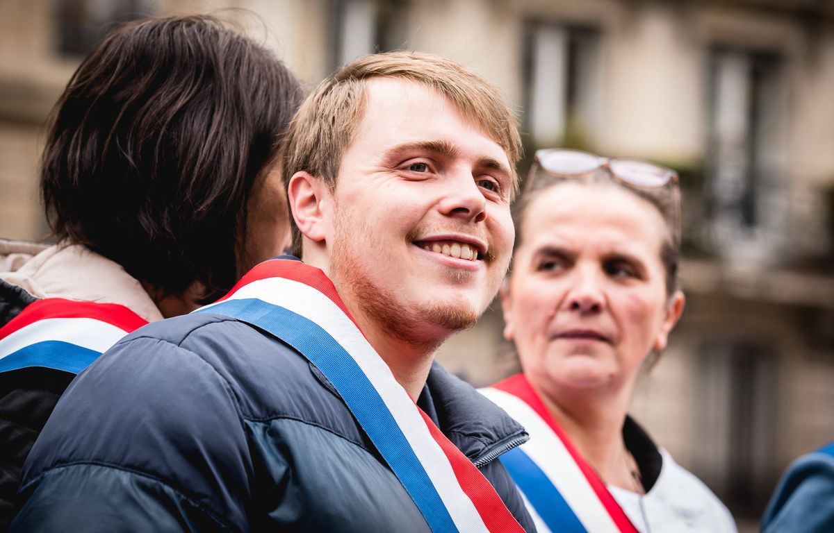 Louis Boyard va déposer une proposition de loi pour empêcher l'arrêt du partage de comptes