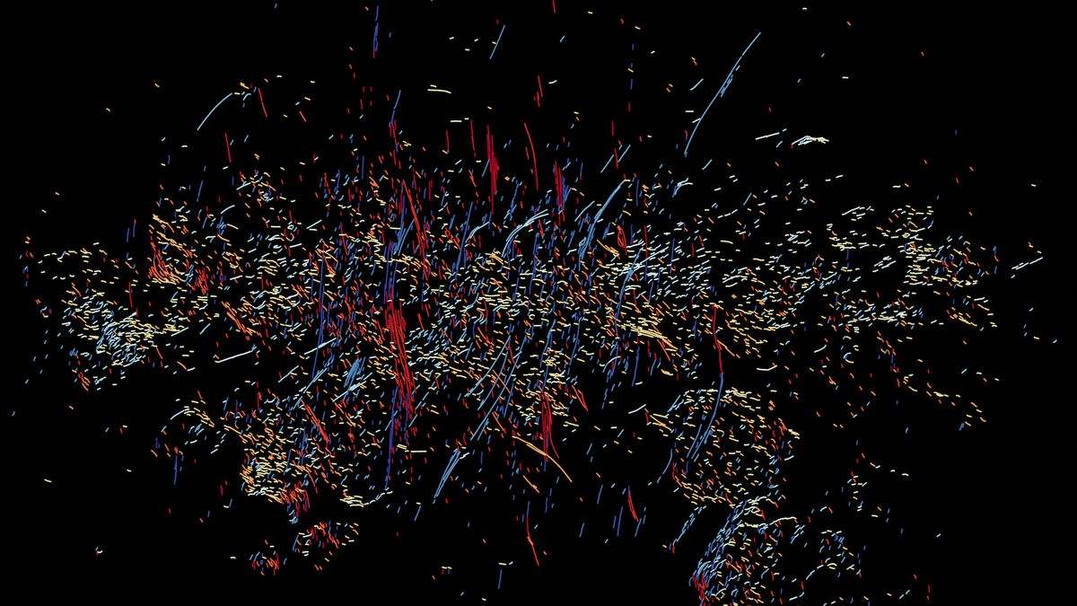 Hundreds of One-Sided Strands Found in Our Galaxy's Core