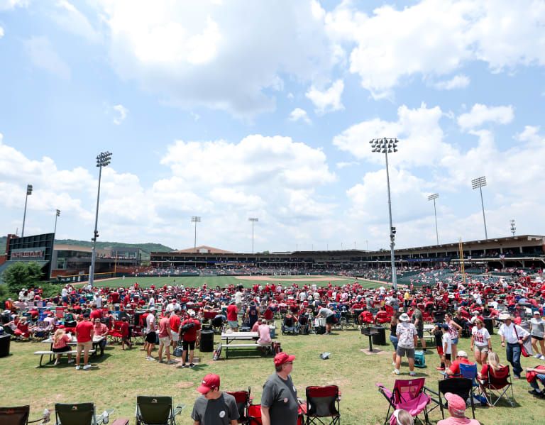 Scoring recap from Arkansas baseball vs Santa Clara (Fayetteville Regional)