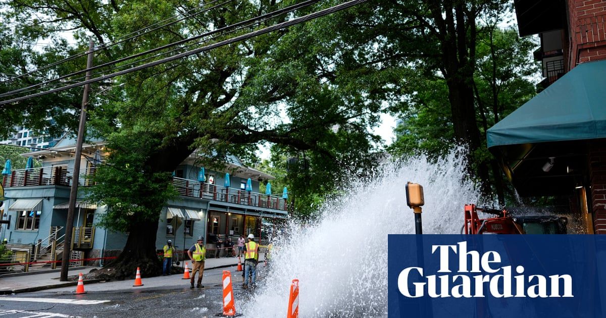 Water pipes burst in Atlanta, causing major outages and disruptions