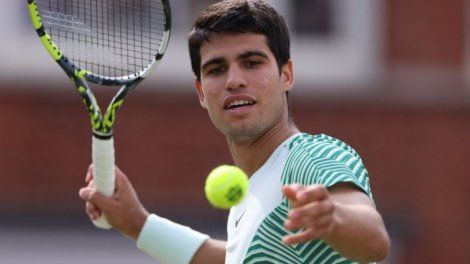 Wimbledon (H) : Alcaraz donne des nouvelles rassurantes et met la pression sur Djokovic