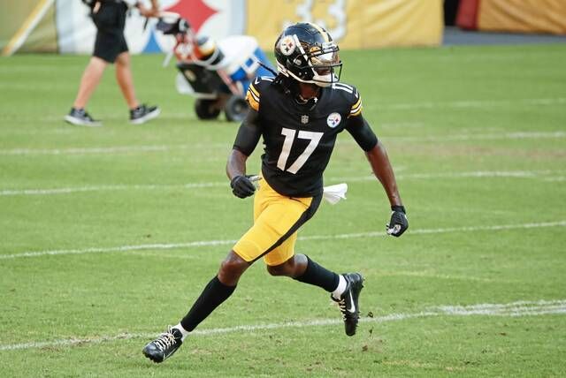 Former Steelers WR Deon Cain savors MVP trophy after winning USFL championship