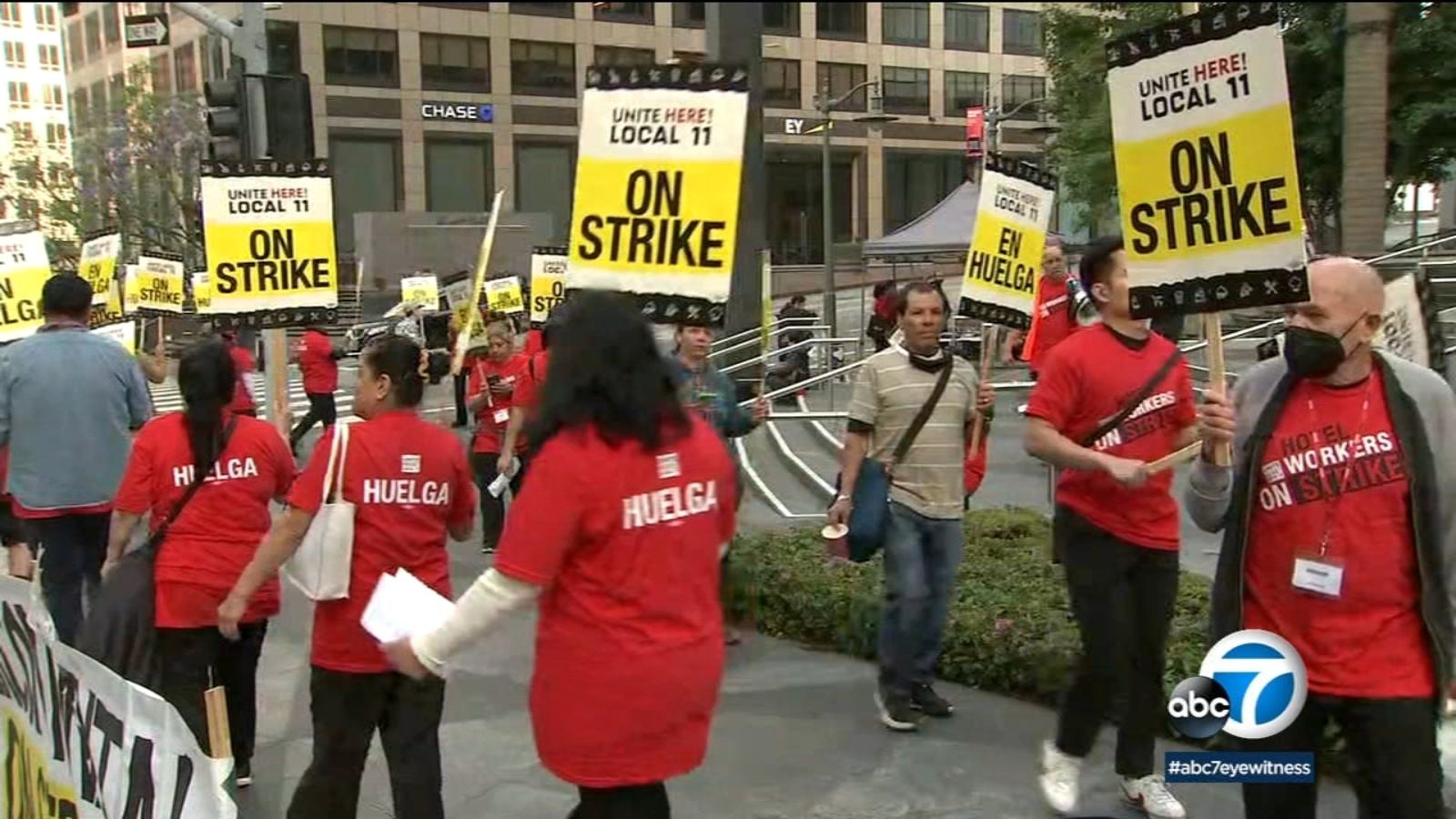 Thousands of SoCal hotel workers on strike after negotiations for higher pay, better benefits fail