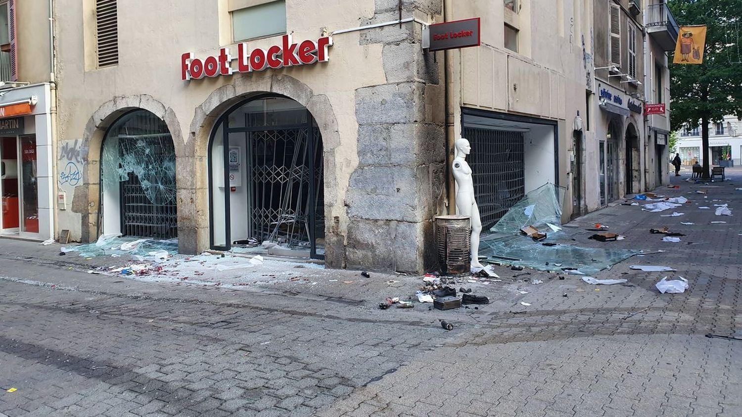 Violences urbaines à Grenoble : trois à quatre mois de prison ferme pour les premiers condamnés en comparution immédiate ce dimanche