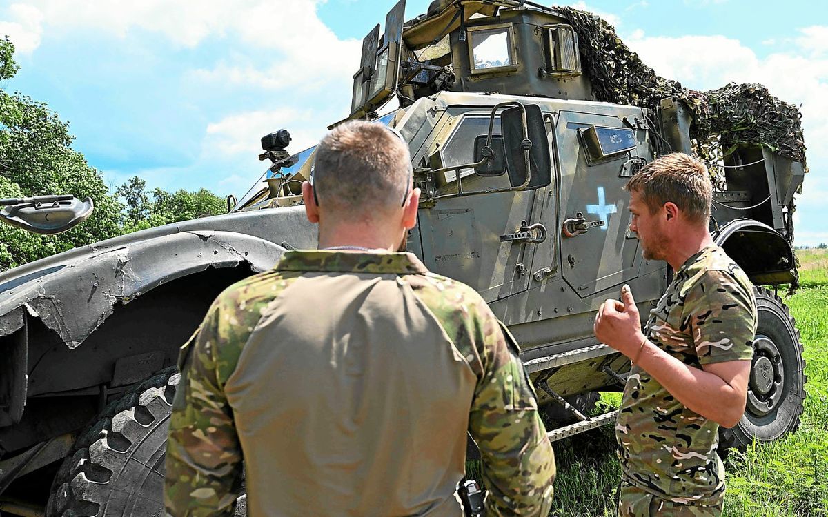 Ukraine : les blindés français " inadaptés " pour attaquer, déplore un commandant