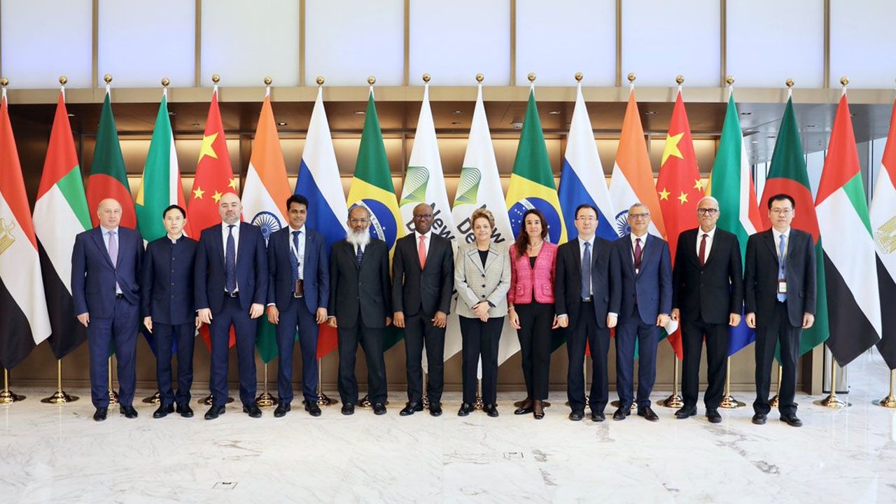 41 Countries Ready To Accept BRICS Currency a Month Before Summit