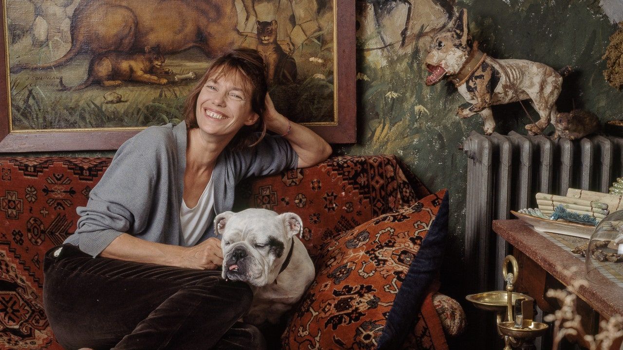 Jane Birkin photographiée dans l'intimité de sa maison de Saint-Germain-des-Prés