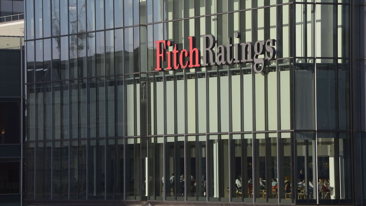 Le Cac 40 recule de plus de 1% après la dégradation de la note de la dette souveraine des Etats-Unis par Fitch