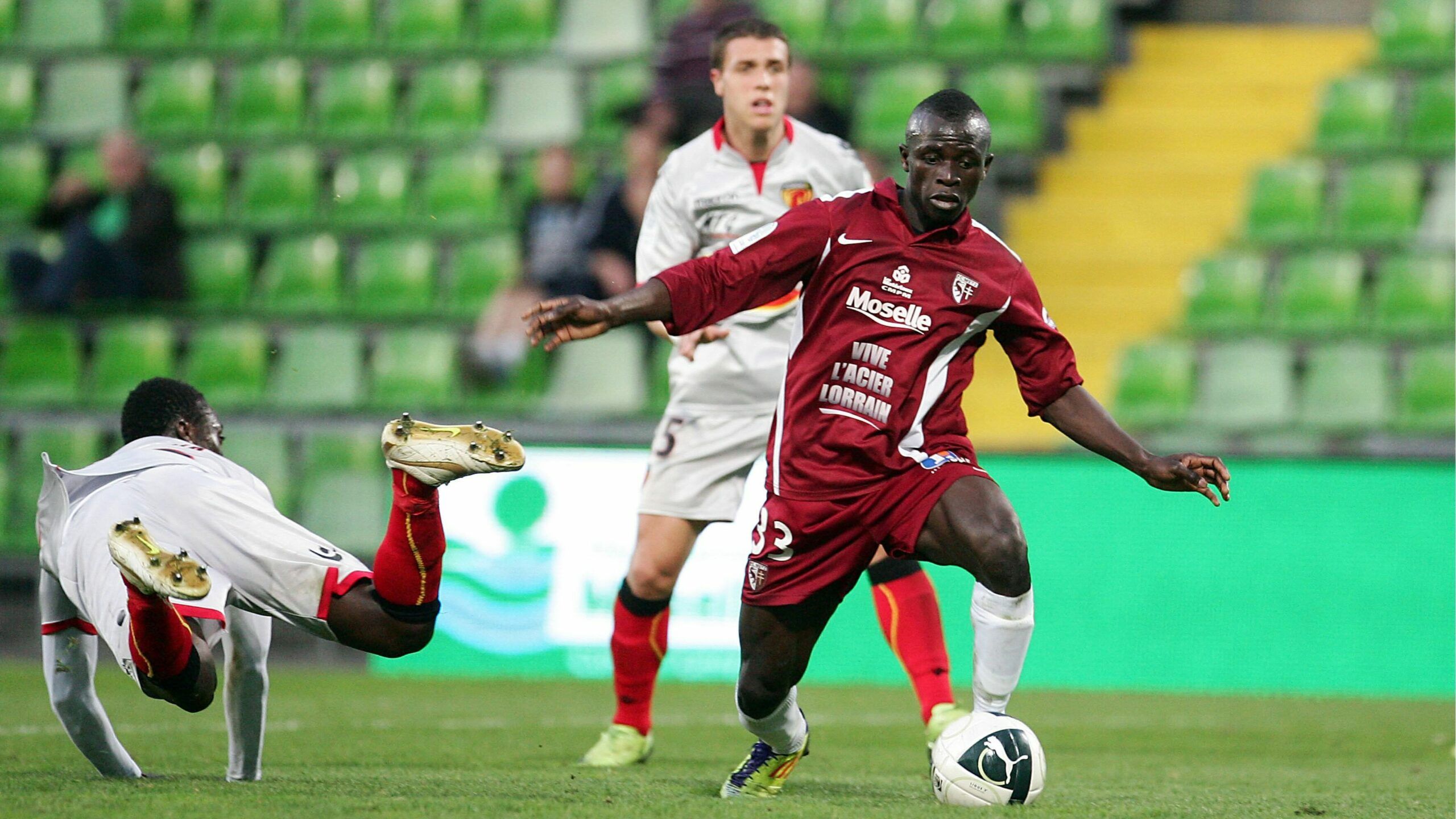 Sadio Mané rapporte au FC Metz et à Génération Foot !