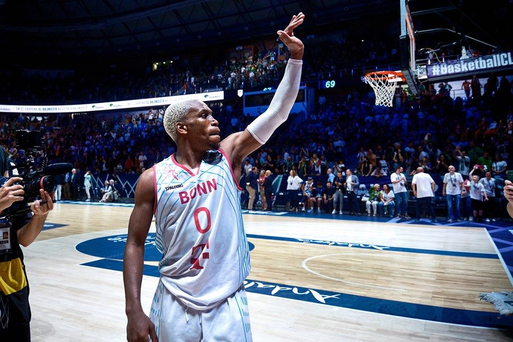 T.J. Shorts II, le MVP de la BCL officiellement à Paris