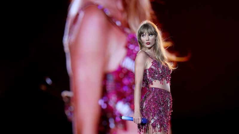 Taylor Swift gives 'life-changing' $100,000 bonuses to Eras Tour truck drivers