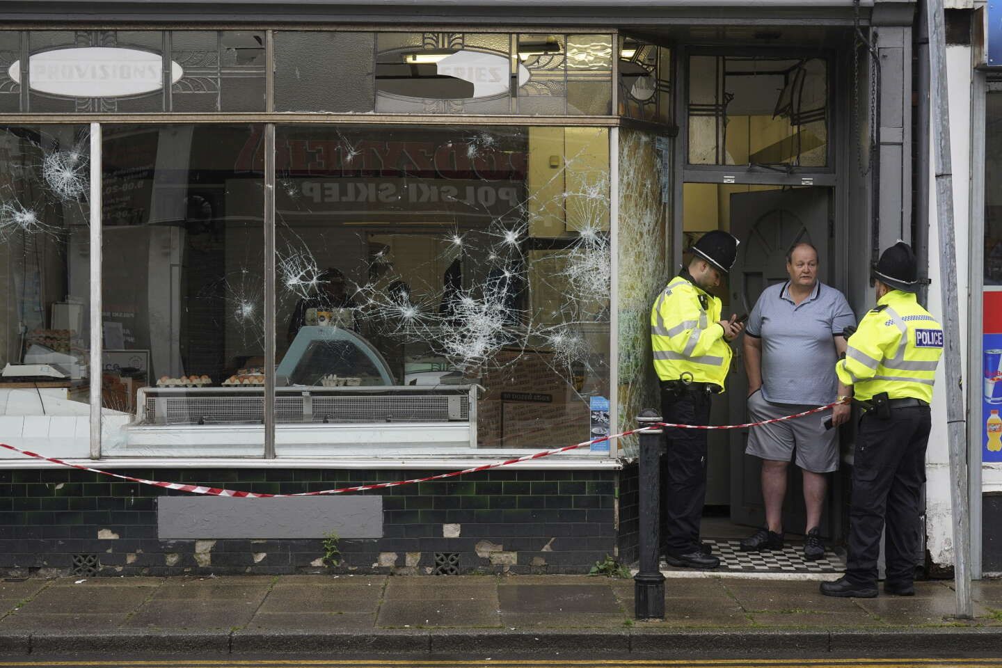 Attaque au couteau en Angleterre : soirée de violences à Sunderland