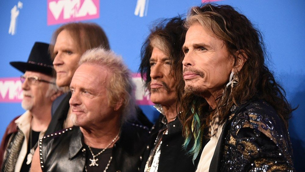 Aerosmith Retires, Saying Steven Tyler's Vocal Recovery 'Not Possible'