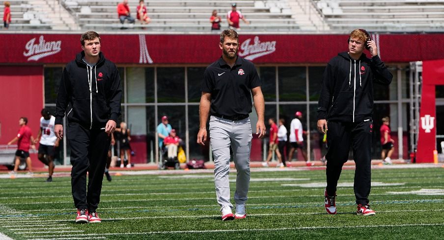 Kyle McCord, Devin Brown Both See Time at Quarterback for Ohio State in First Half Against Hoosiers