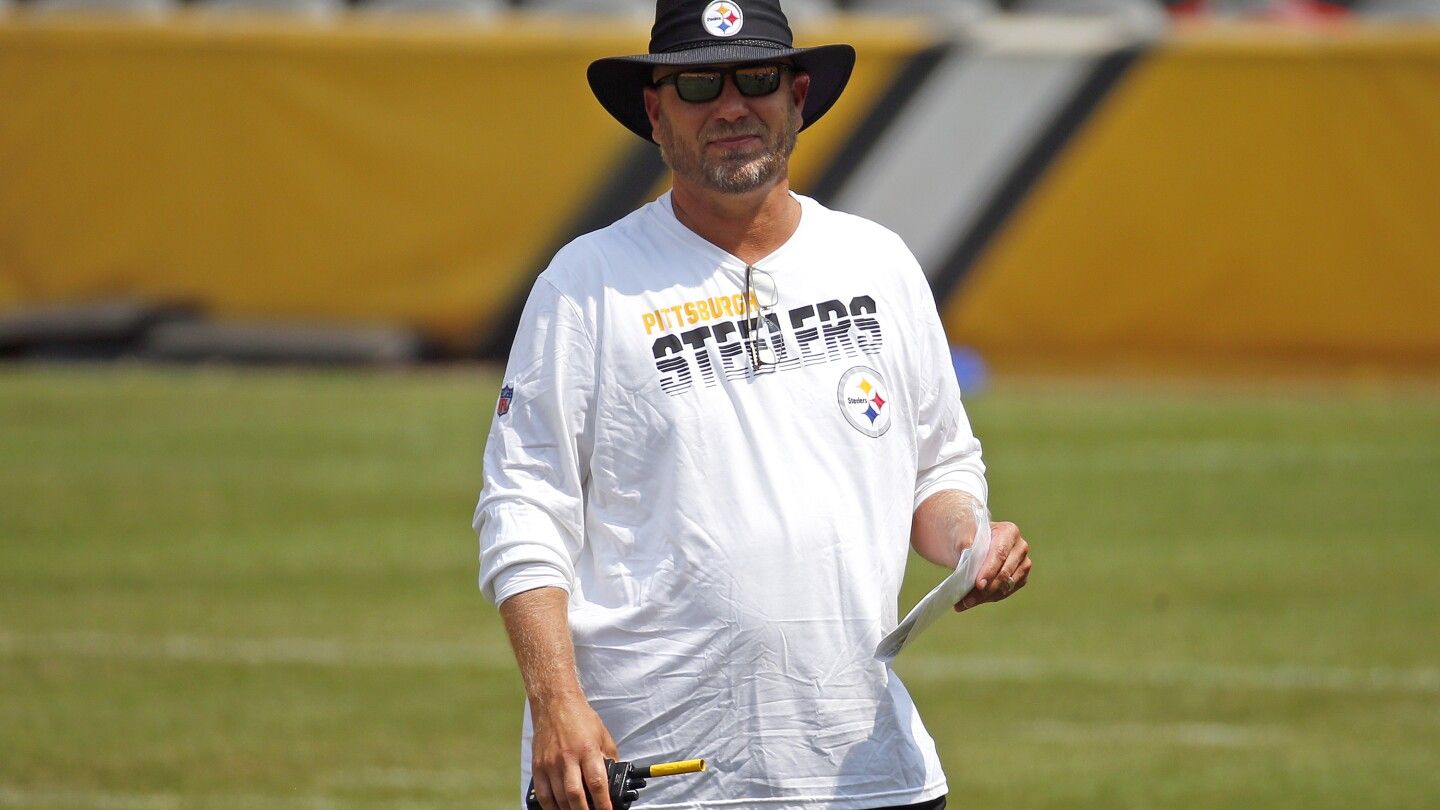 Matt Canada will call Steelers' plays from the sideline tonight