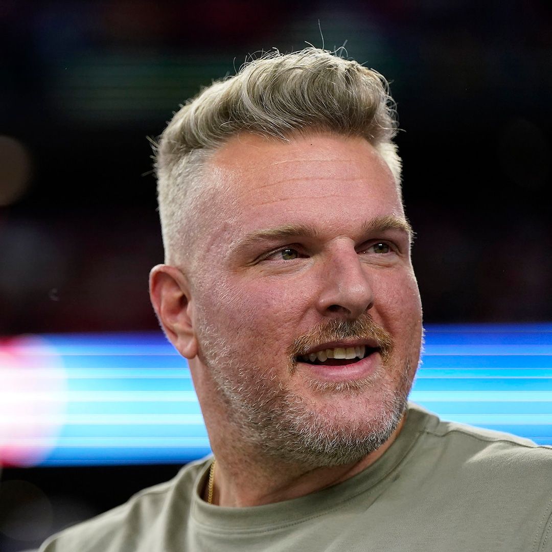 Pat McAfee Apologizes for Aaron Rodgers' Jimmy Kimmel Accusation