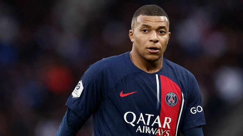 French superstar Kylian Mbappé decides to join Real Madrid after PSG contract expires, per reports