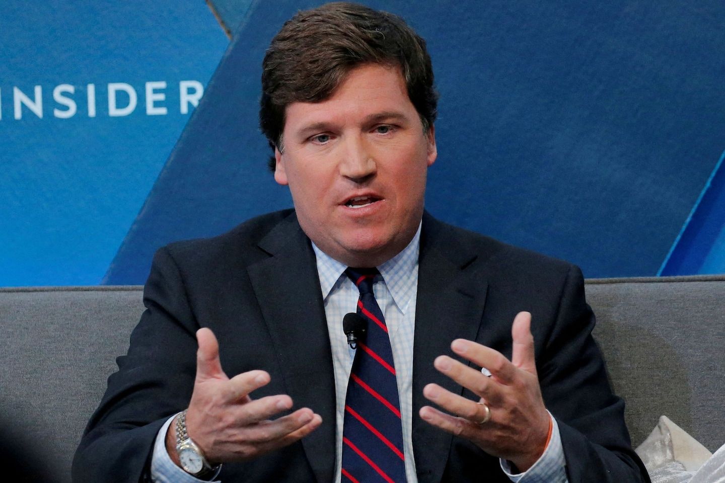 Tucker Carlson text on ‘how white men fight’ alarmed Fox board members