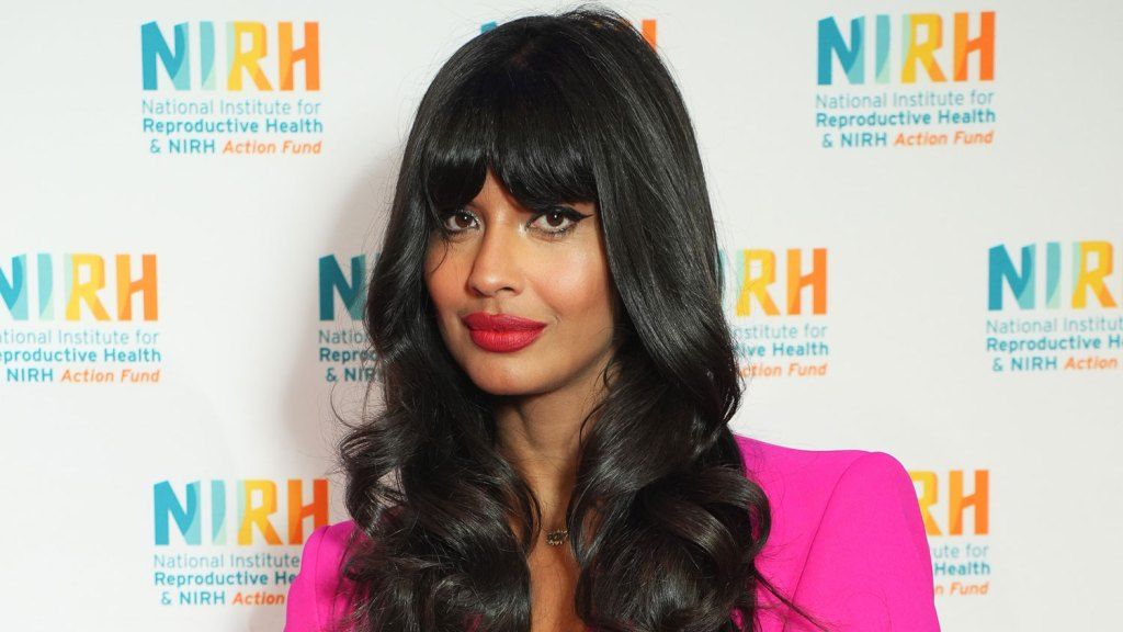 Jameela Jamil Slams Met Gala Honoring Karl Lagerfeld For “Selective Cancel Culture”