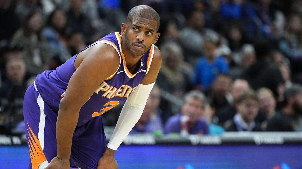 Suns expect Chris Paul to miss Games 3-5 with left groin strain, per report