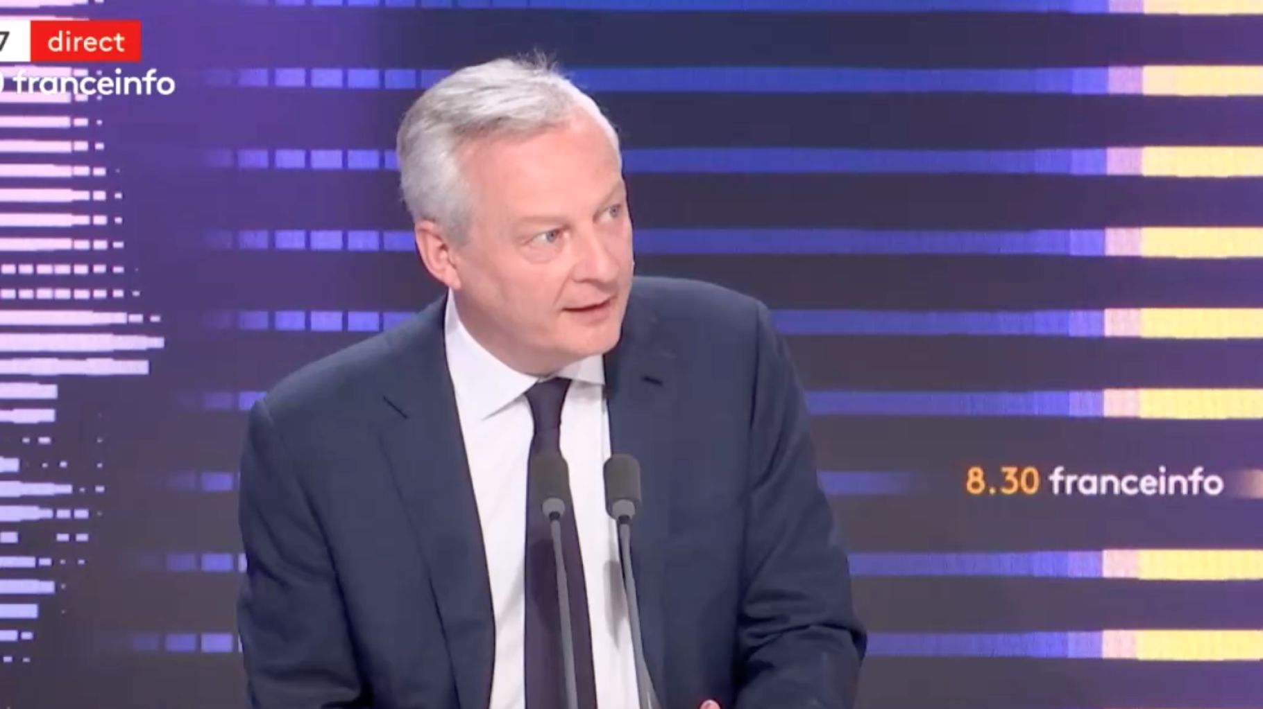 Bruno Le Maire répond aux moqueries sur son roman et son passage érotique